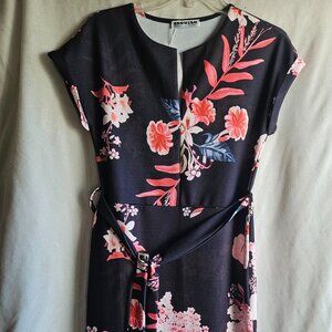 Ecowish dress, size small. Blue with Coral flowers. Tie belt waist.